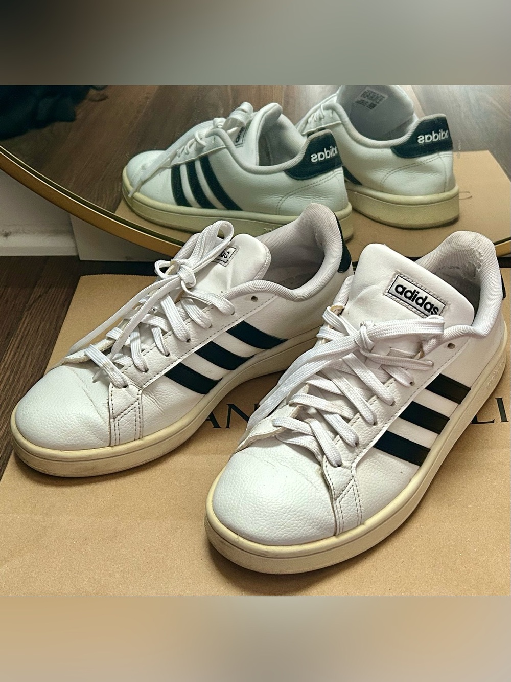 Vintage Adidas Grand Court